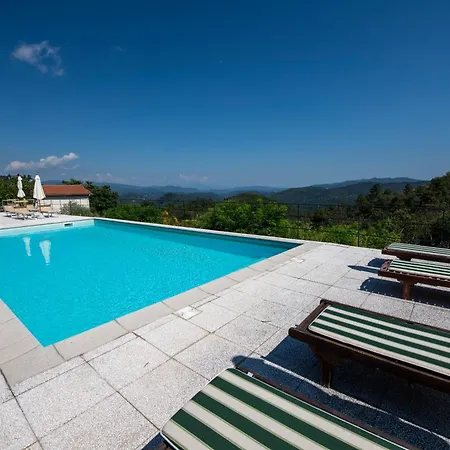 Affittacamere 202 - Mansardata Tra Le Cinque Terre E Portofino - Cherry House 3*