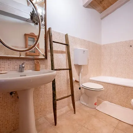 202 - Mansardata Tra Le Cinque Terre E Portofino - Cherry House Affittacamere Carro
