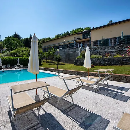 202 - Mansardata Tra Le Cinque Terre E Portofino - Cherry House Affittacamere Carro